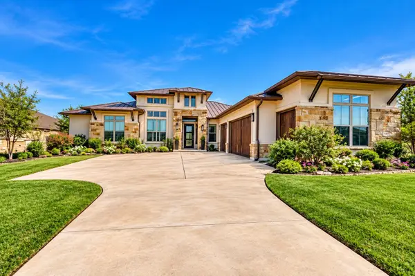 109 Pink Mimosa, Horseshoe Bay, TX 78657