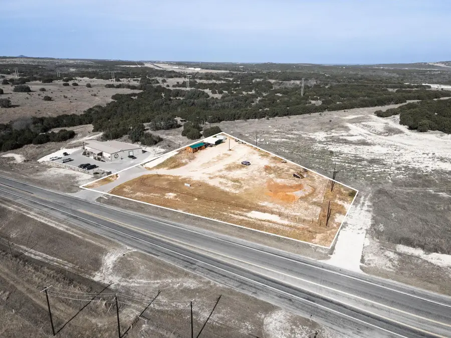 774 N Highway 183, Lampasas, TX 76550 - #3