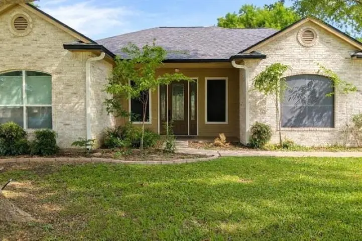 87 Firestone Place, Meadowlakes, TX 78654 - #2