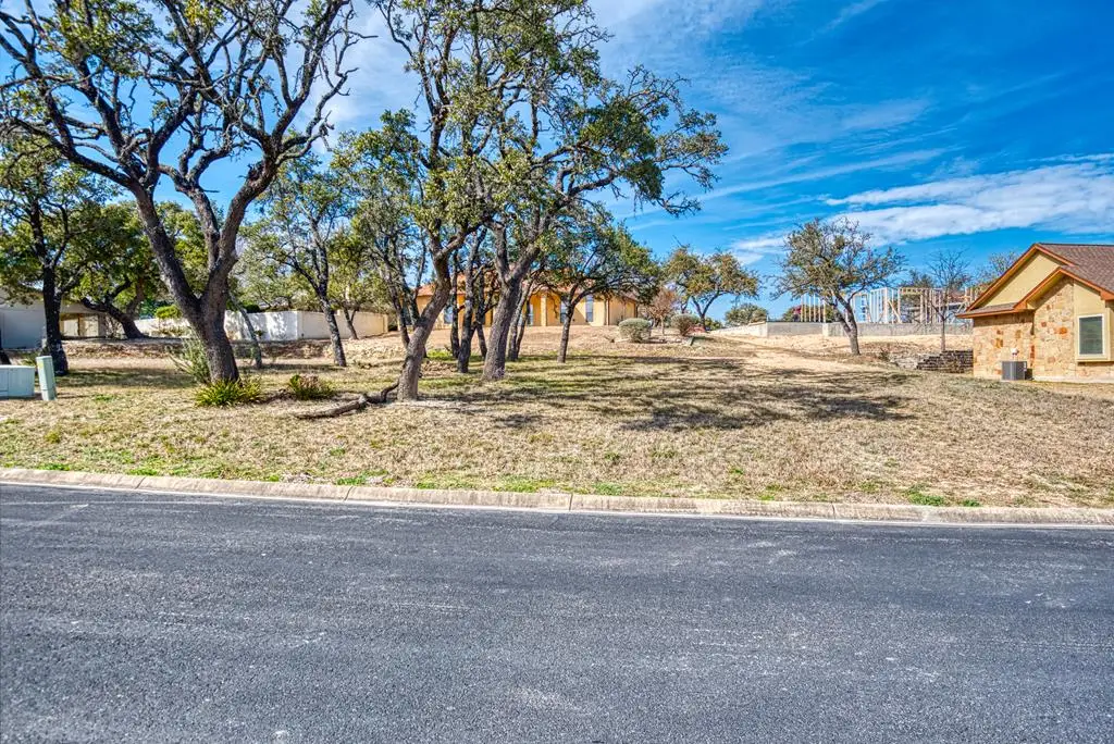1704 Valencia Dr, Kerrville, TX 78028 - Image #1