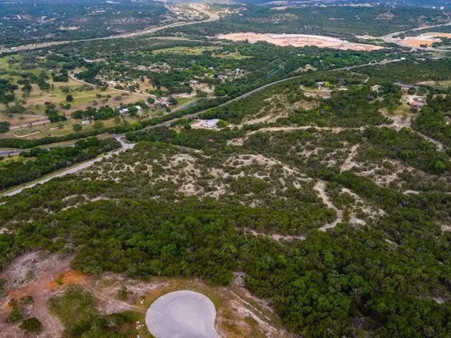 153 Center Oaks Court, Kerrville, TX 78028 - Image #2