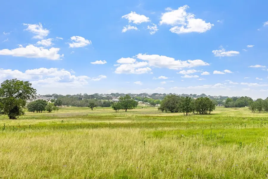 4214 E Comanche Trace Dr, Kerrville, TX 78028 - Image #3