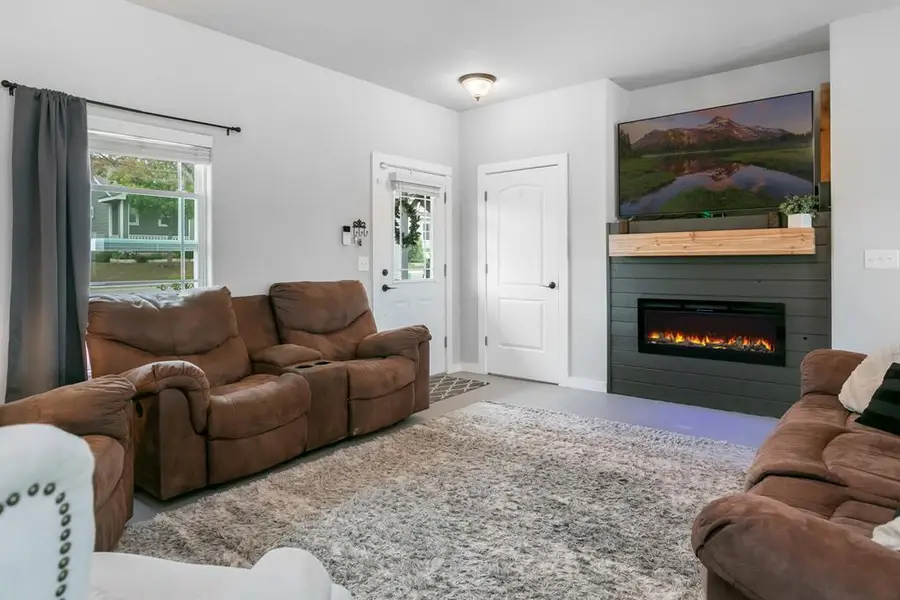 120 Ivy Lane, Kerrville, TX 78028 - #3