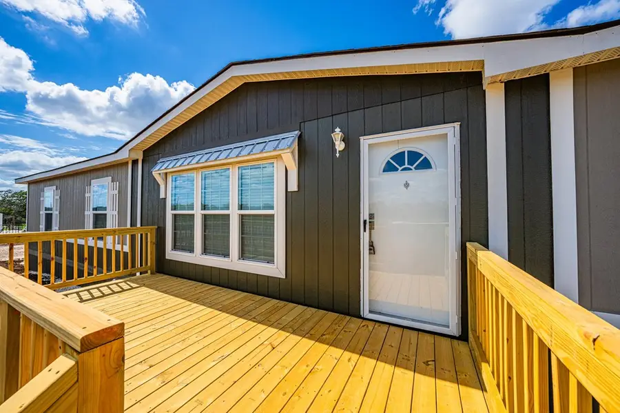 189 NW Crooked Creek Path, Mountain Home, TX 78058 - Image #2