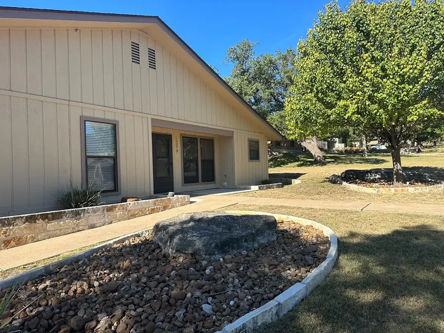 1900B West Lane, Kerrville, TX 78028 - #2