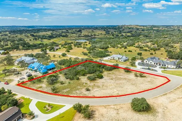 4233 Stone Creek Circle, Kerrville, TX 78028