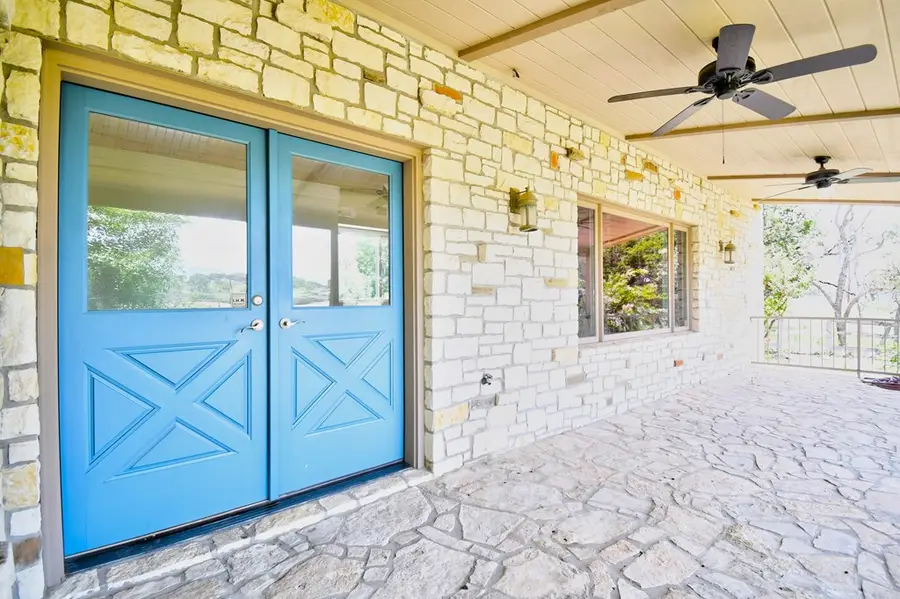 155-B Nimitz Dr, Kerrville, TX 78028 - Image #3