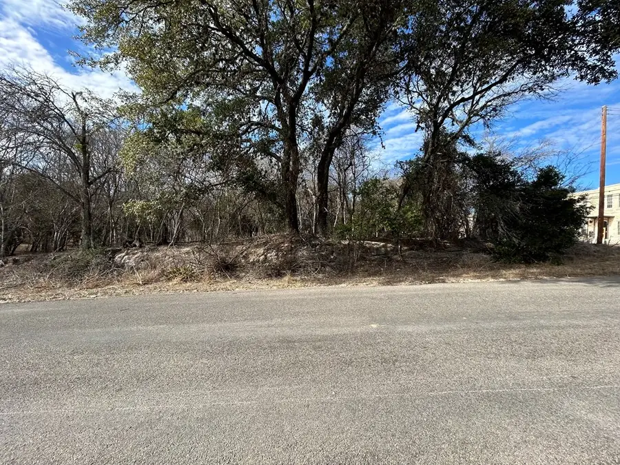 000 High St, Comfort, TX 78013 - Image #2