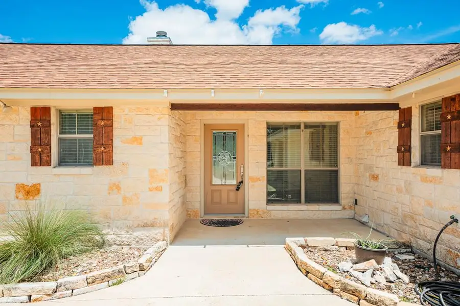 246 Wood Trail, Kerrville, TX 78028 - Image #2