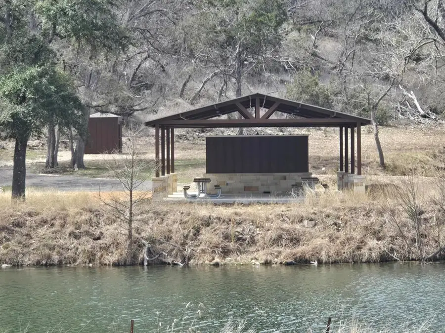 109 Hubble Lane, Kerrville, TX 78028 - Image #3