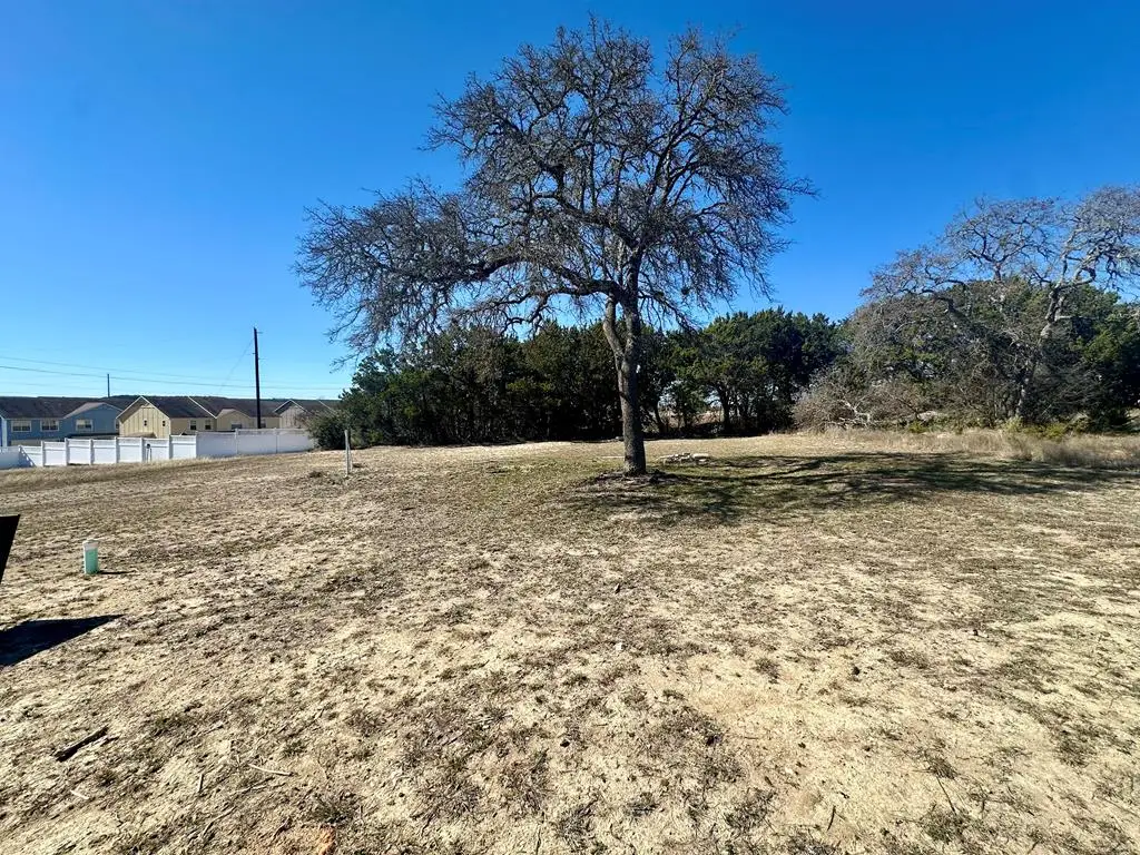 704 N Sendero Ridge, Kerrville, TX 78028 - Image #1