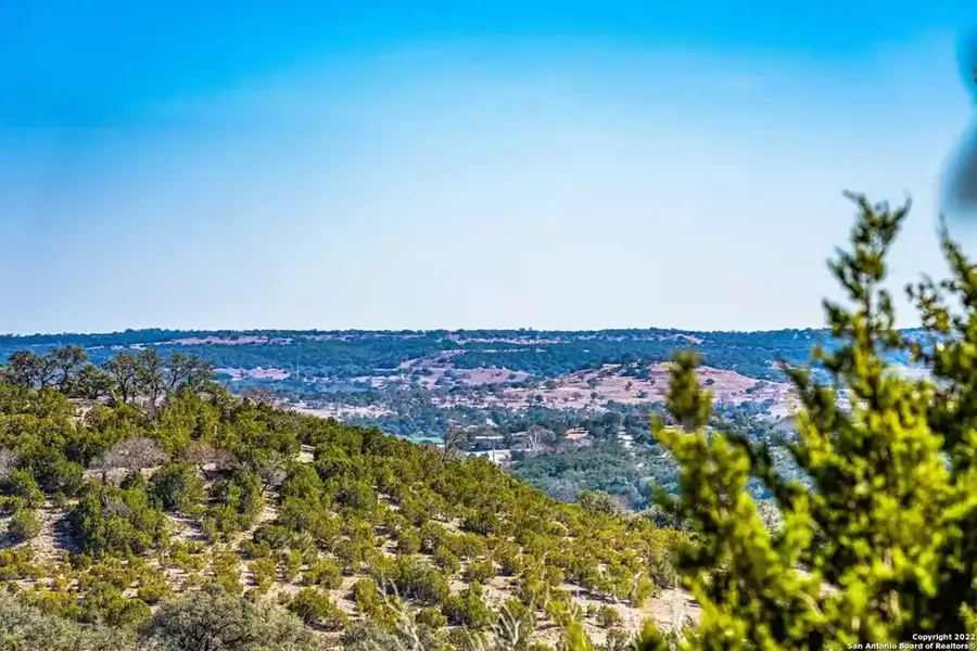 104 Mott Dr., Kerrville, TX 78028 - Image #2