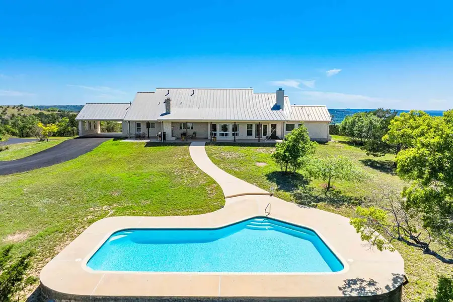 211 Mill Dam Rd, Comfort, TX 78013 - #2