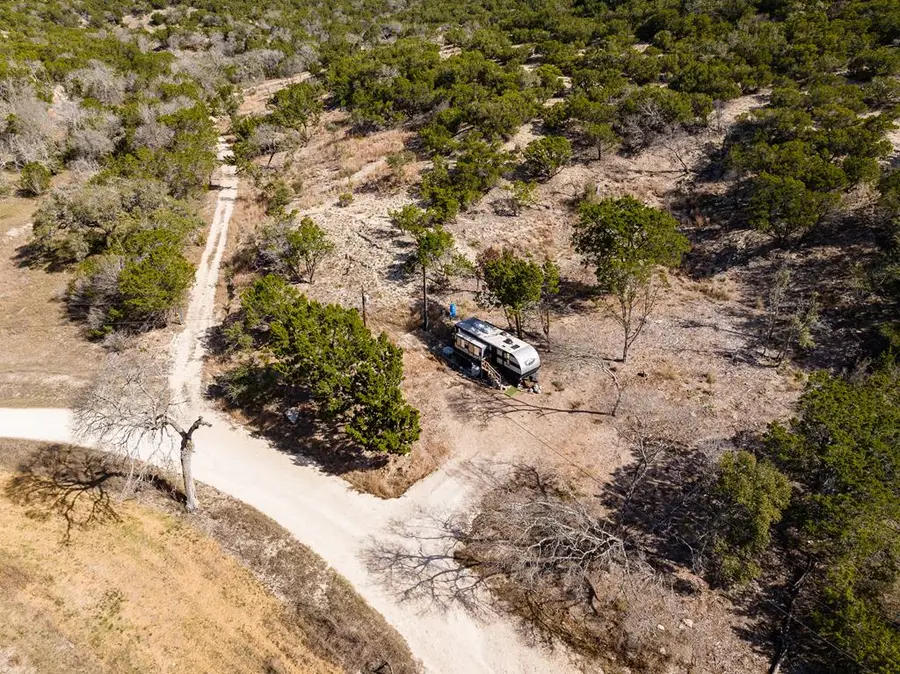 191 Scott Dr, Center Point, TX 78010 - Image #2