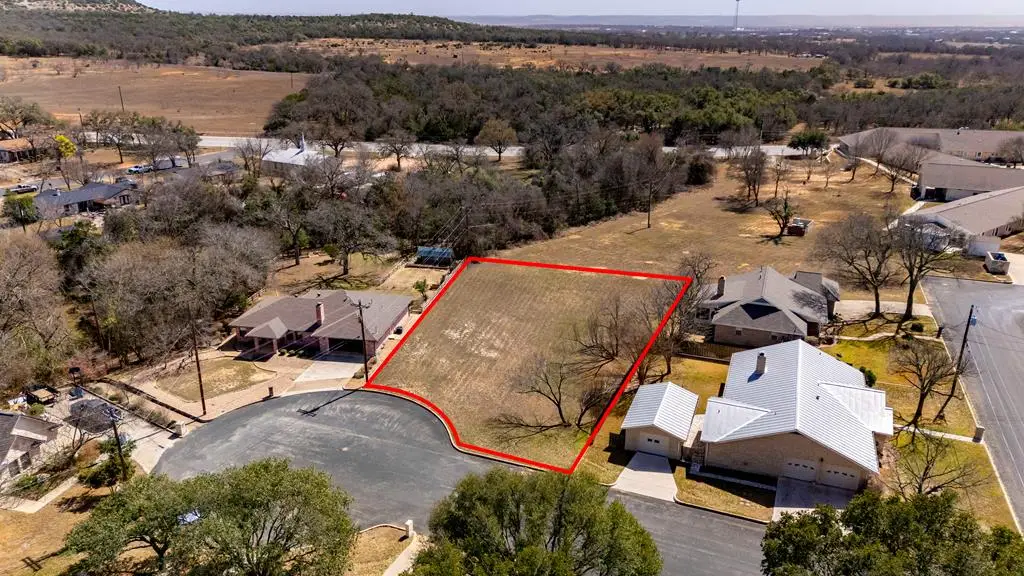 2009 Woodway Ct, Fredericksburg, TX 78624 - #1
