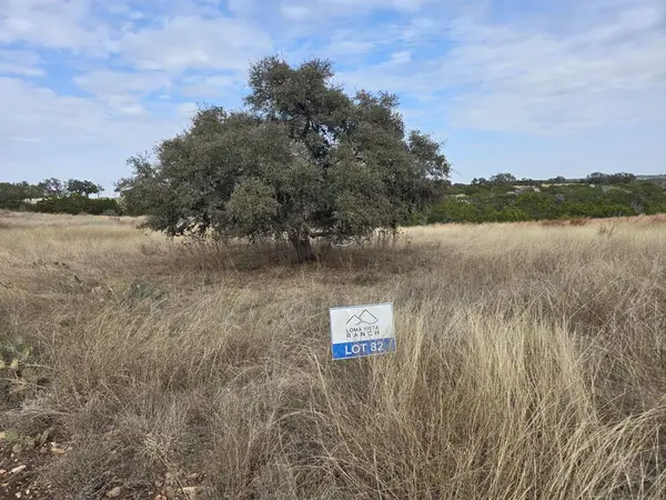 82 Firsching Rd, Kerrville, TX 78028