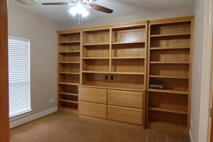 178 Spring Creek Cir, Bandera, TX 78003 - Image #3