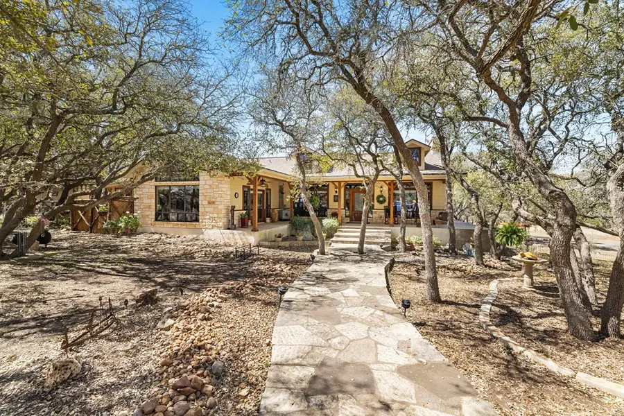 201 Los Encinos S, Kerrville, TX 78028 - #3