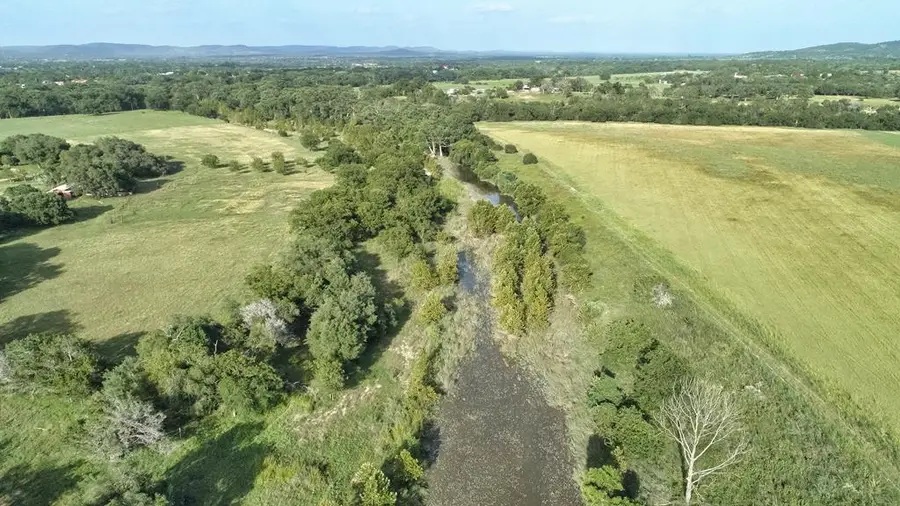 217 Caw Lane, Medina, TX 78055 - Image #2