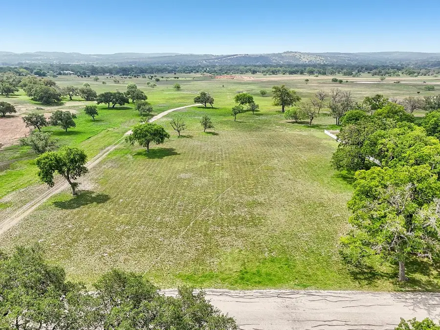 1314 Saddle Club Dr, Kerrville, TX 78028 - #2
