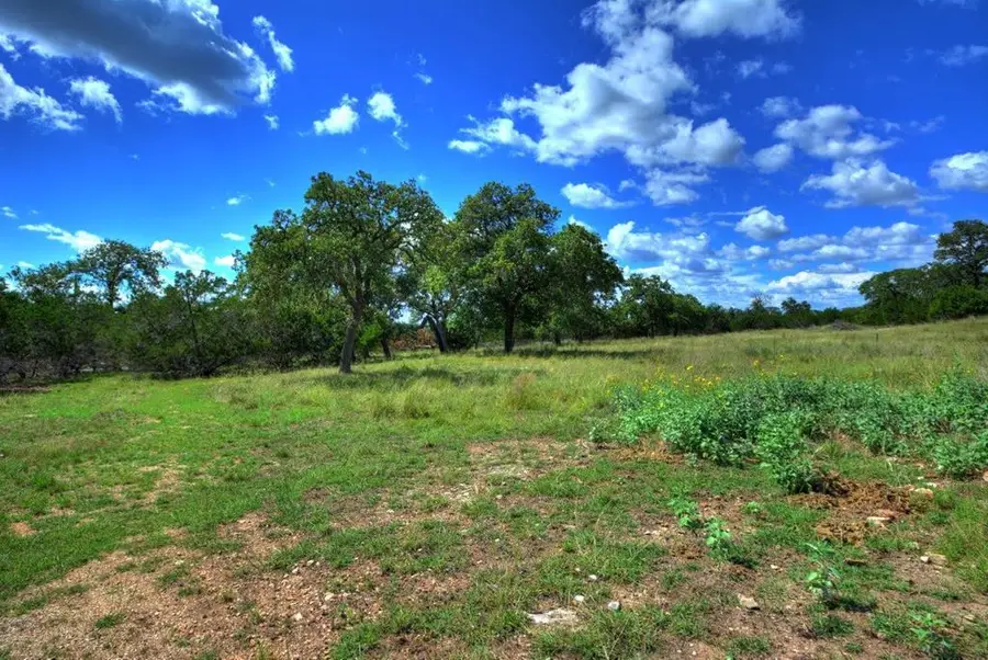142 Four Bears Trail, Kerrville, TX 78028 - Image #2