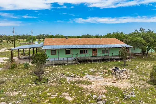 3526 Stapp Ranch Rd, Mountain Home, TX 78058