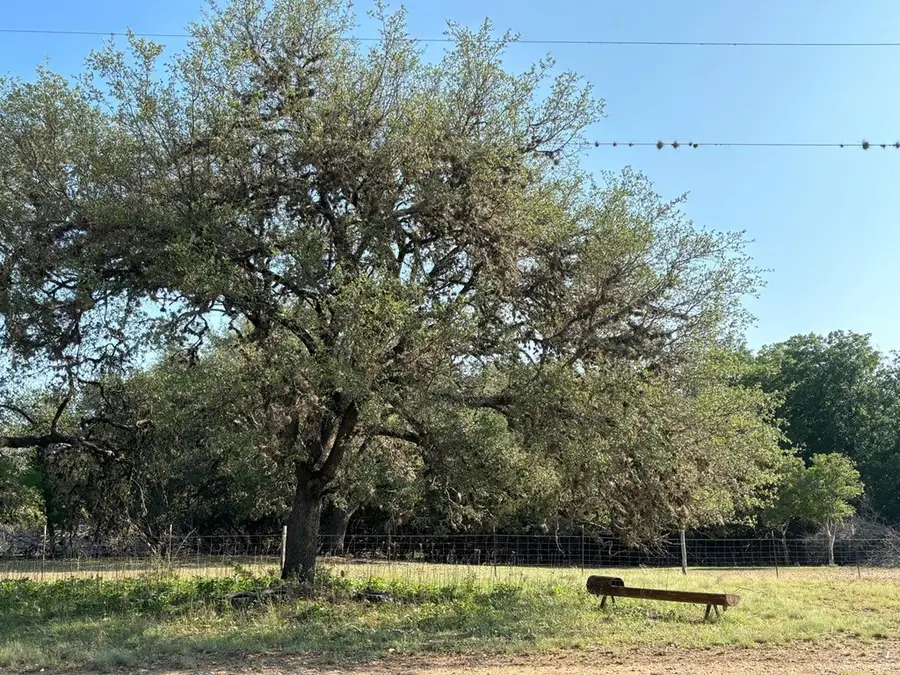 00 Cr 353, Barksdale, TX 78828 - Image #2