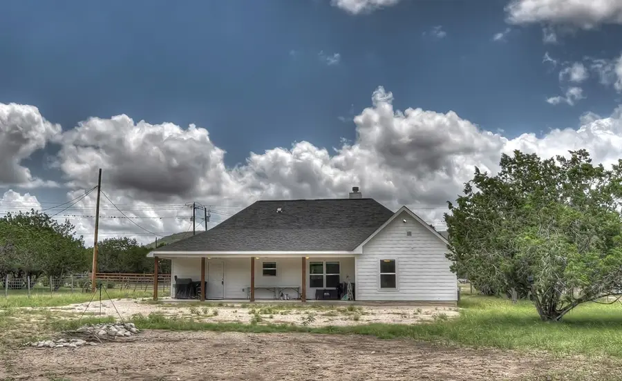 153 W P Holmes, Leakey, TX 78873 - Image #3