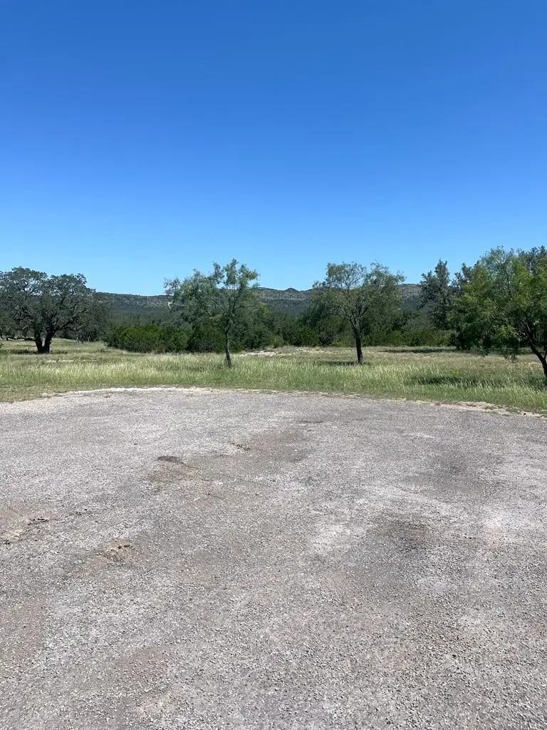 613 Oriole Ave., Camp Wood, TX 78833 - Image #2