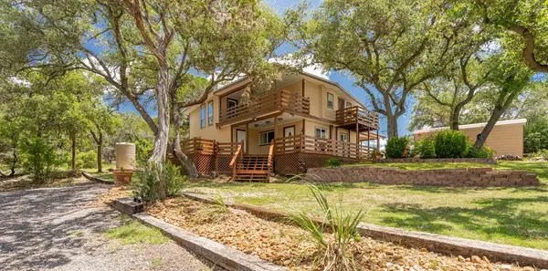 267 Angel Dr, Lakehills, TX 78063