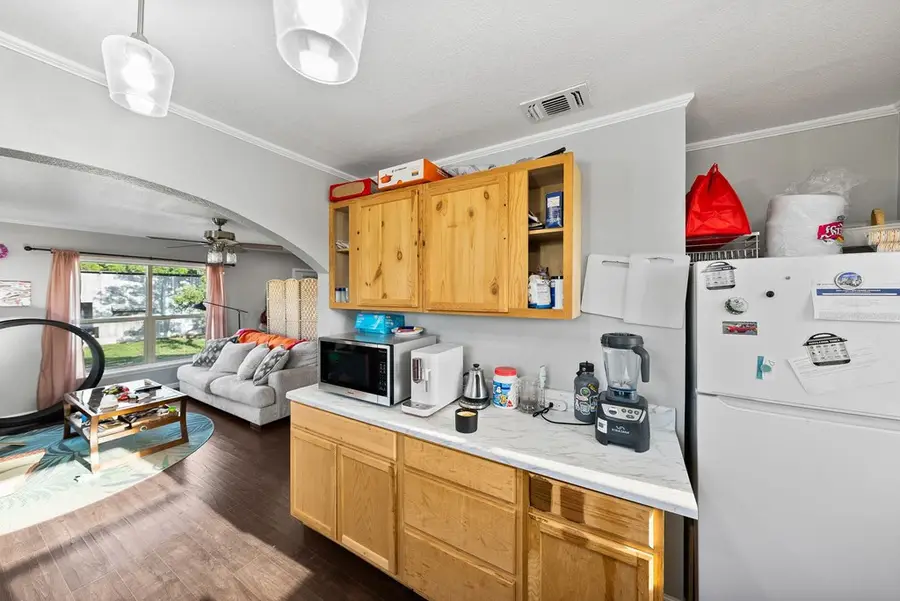 165 S Trent Rd, Kerrville, TX 78028 - Image #2