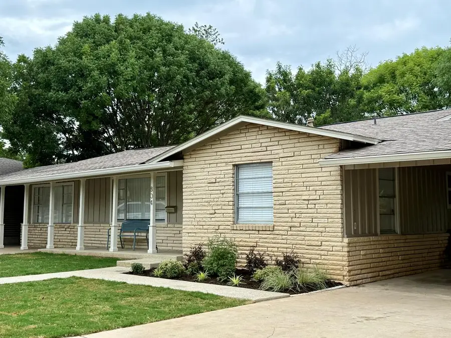 804 Bluebonnet Dr, Kerrville, TX 78028 - Image #3