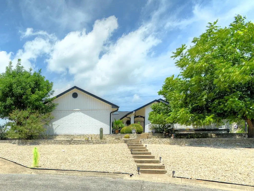 149 Holly Hill Dr, Ingram, TX 78025 - Image #1