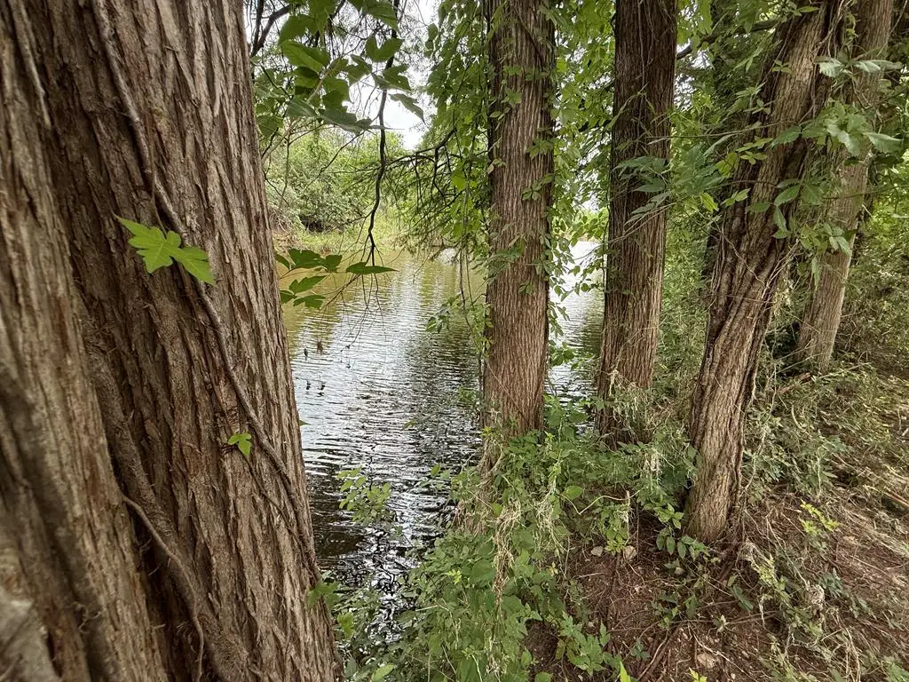 2196 Junction Hwy, Kerrville, TX 78028 - Image #1