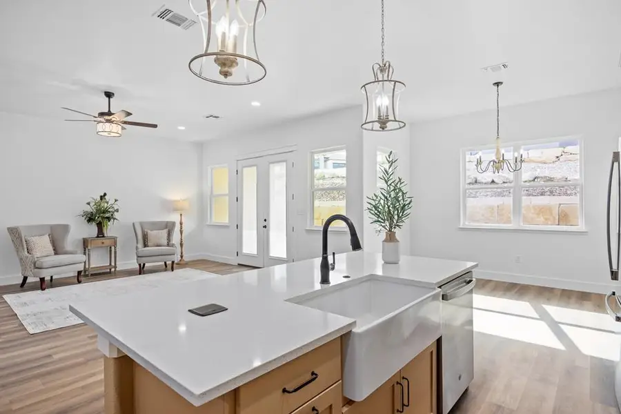 2108 Athens Ave, Kerrville, TX 78028 - #3