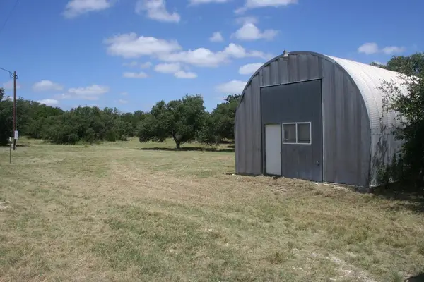 62095 W Ih-10, Mountain Home, TX 78058