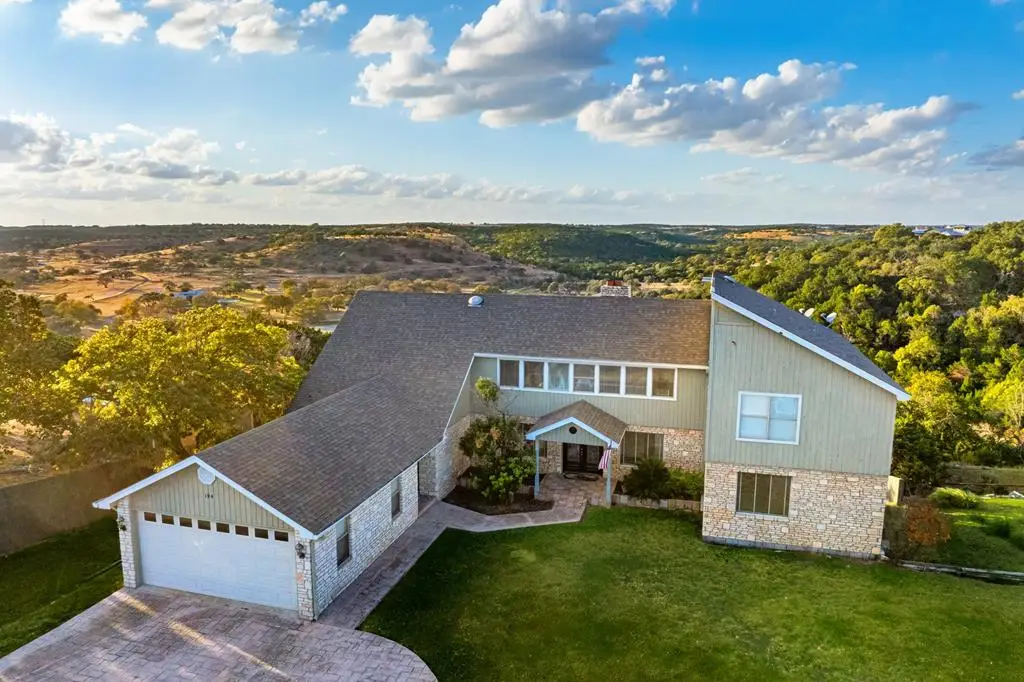 194 Crockett Dr, Kerrville, TX 78028 - #1