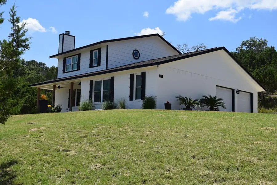 106 W Hunters Pointe Dr, Kerrville, TX 78028 - Image #3