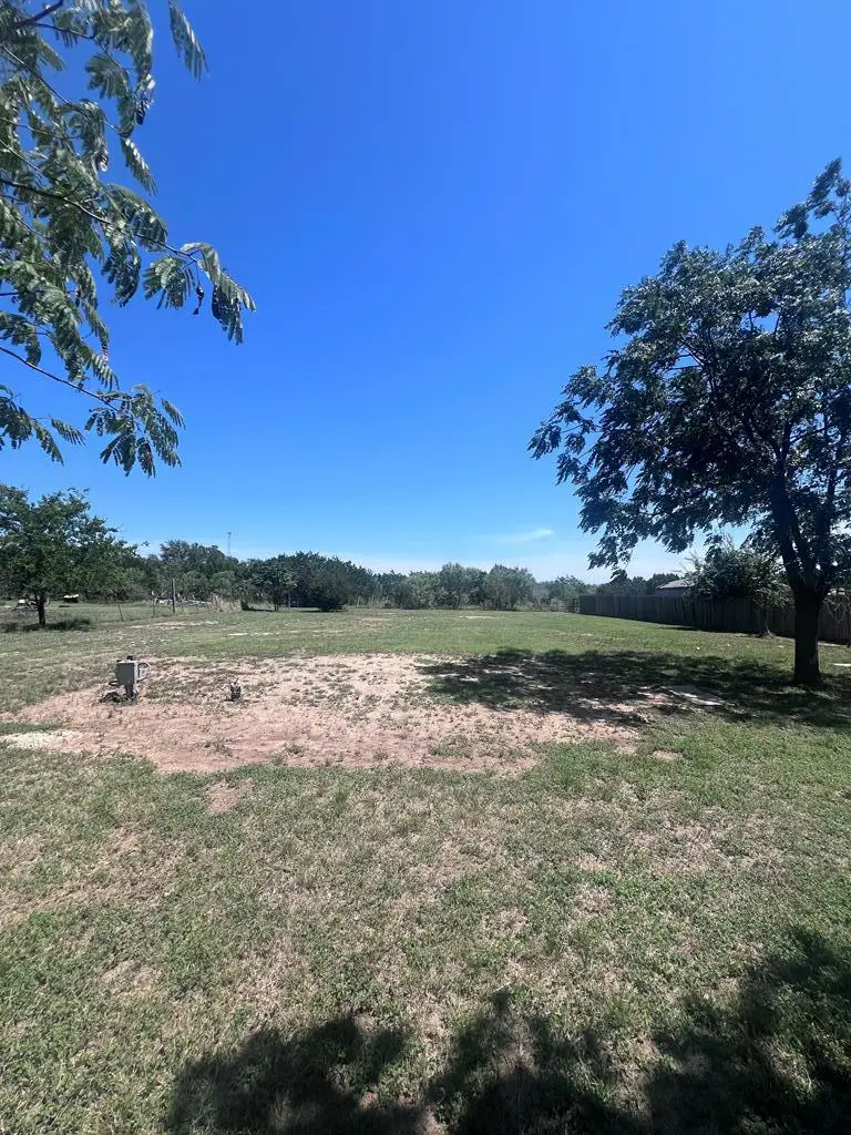 707 Mountain View Dr., Bandera, TX 78003 - Image #3
