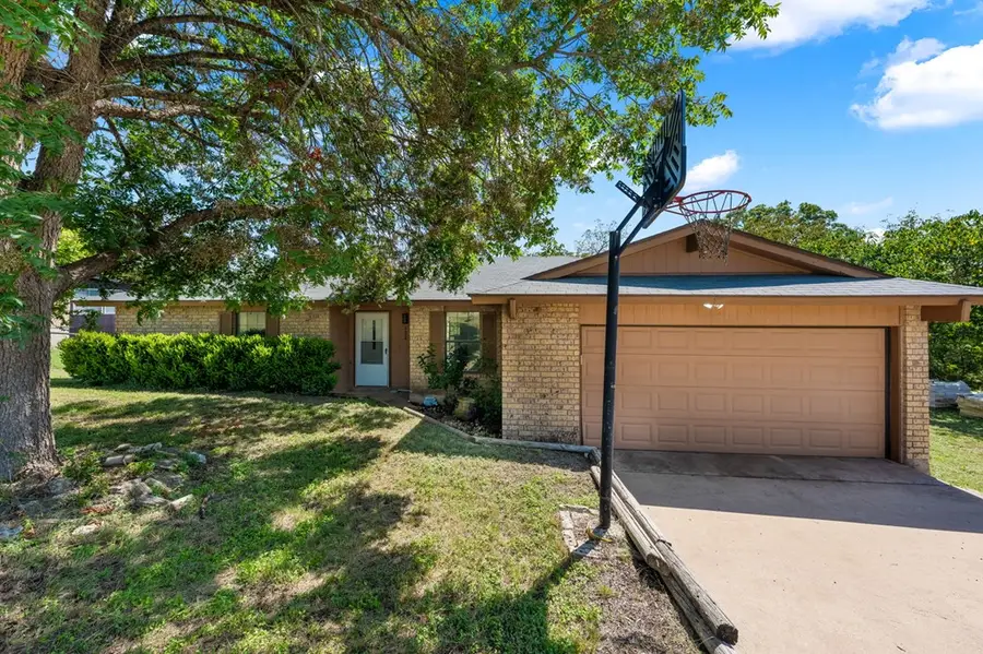 122 Drew Lane, Kerrville, TX 78028 - Image #3