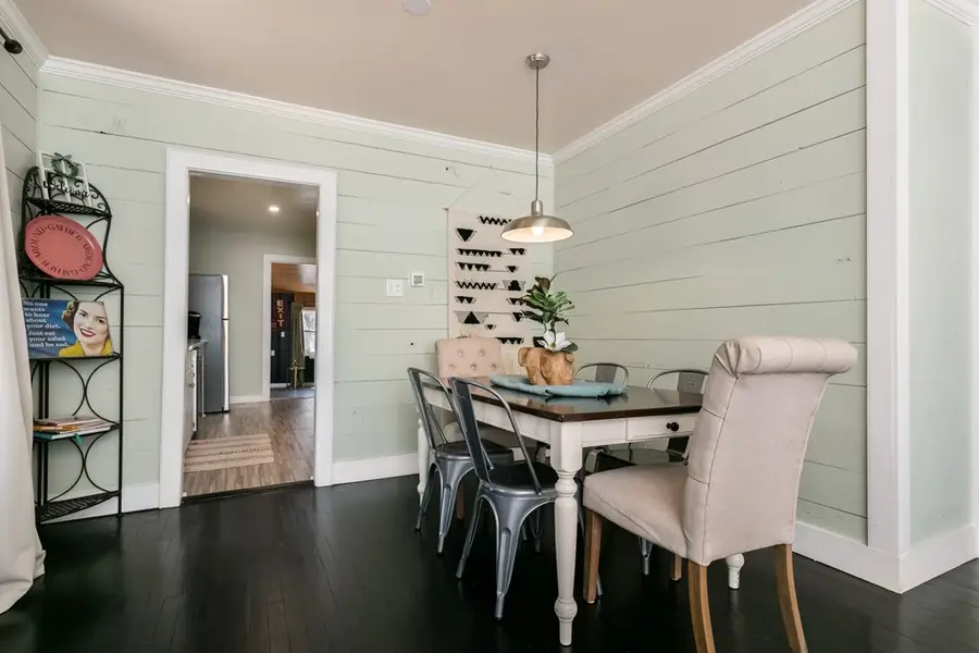 605 Robinson Ave, Kerrville, TX 78028 - Image #3