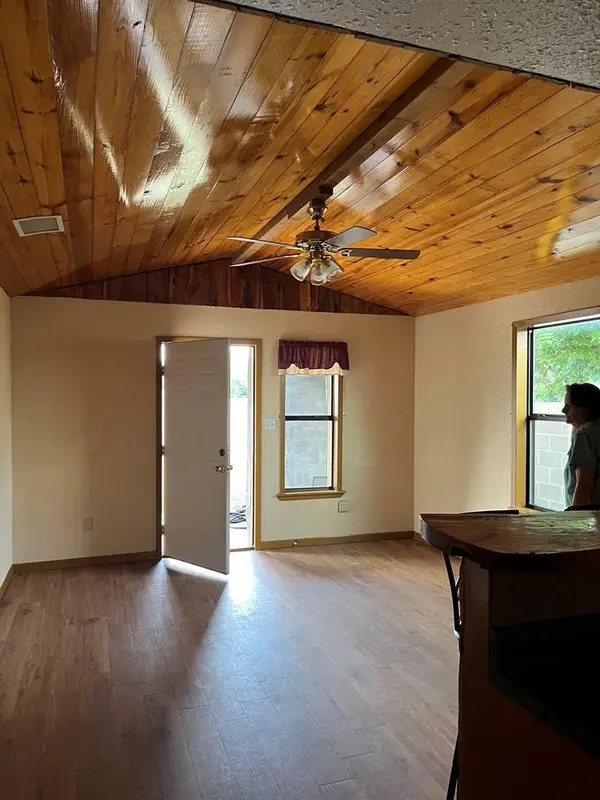 303-B First St, Center Point, TX 78010