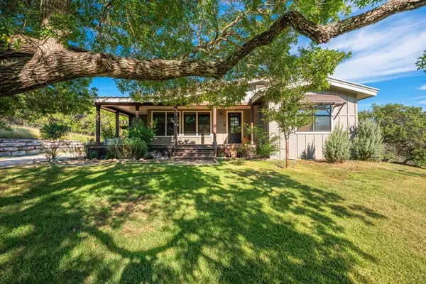 160 Enchanted Valley Rd, Kerrville, TX 78028