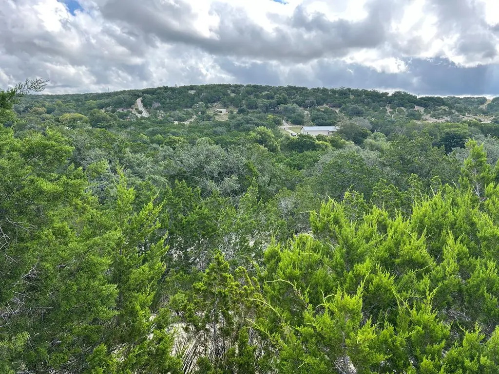 135 Marshall Dr, Kerrville, TX 78028 - Image #1