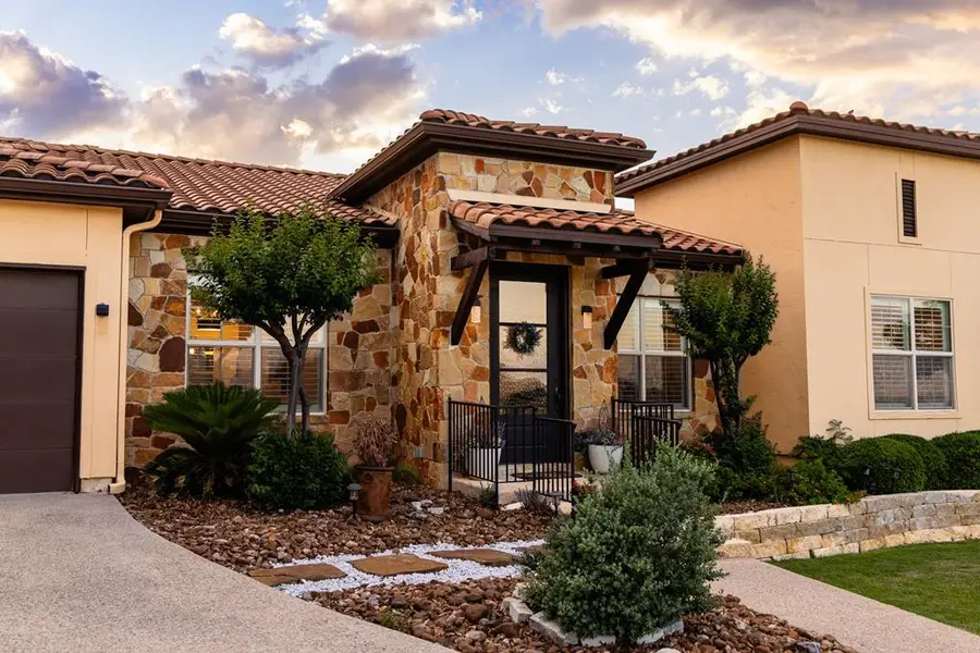 2128 Toscano Way, Kerrville, TX 78028 - Image #2