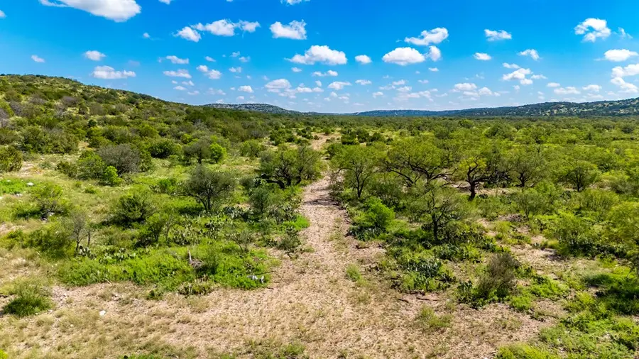 184 Sd 45405, Rocksprings, TX 78880 - Image #3