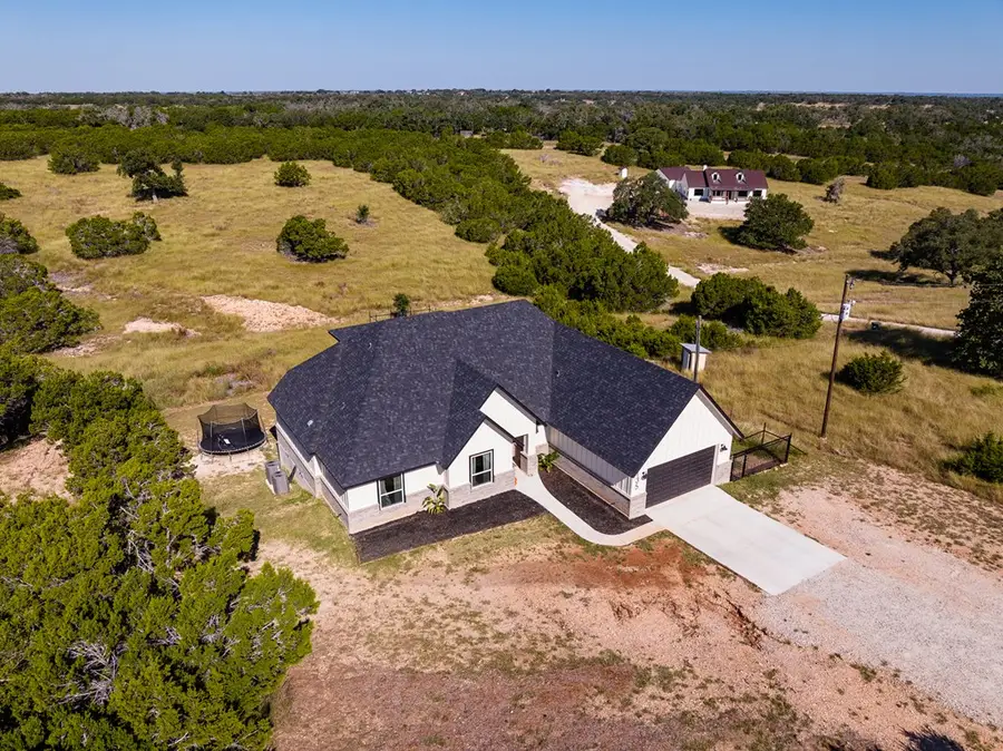 135 Lone Oak, Kerrville, TX 78028 - Image #2