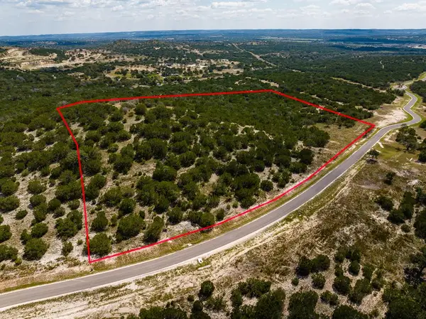407 Dark Sky Path, Kerrville, TX 78028