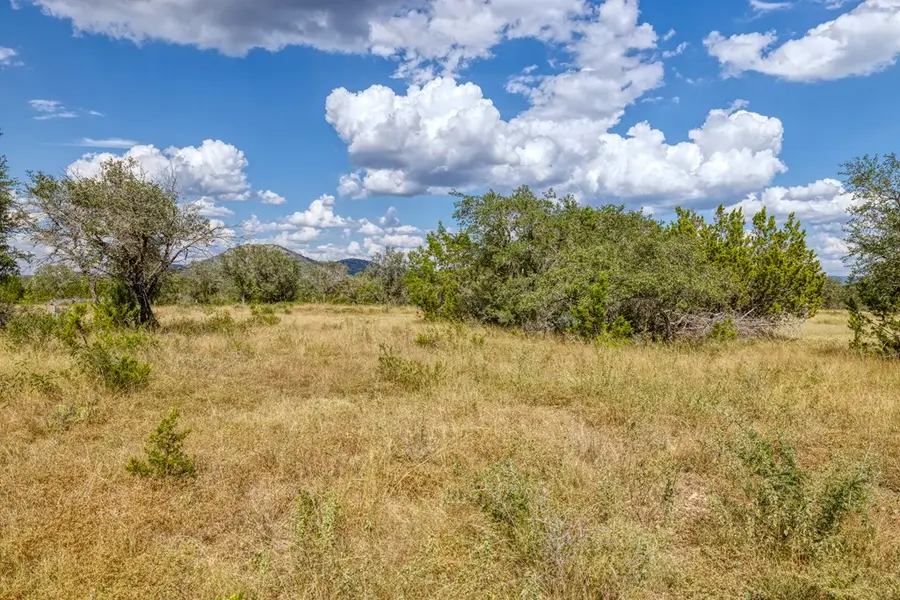 2554 Cr 380, Barksdale, TX 78828 - Image #3