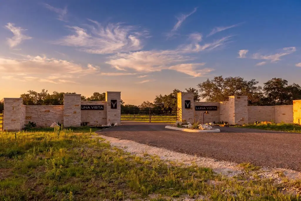 407 Dark Sky Path, Kerrville, TX 78028 - #1